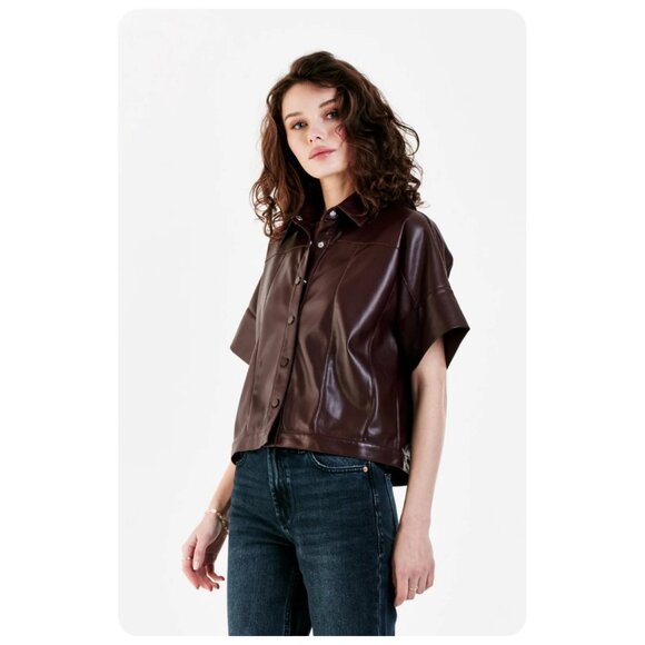* Dear John Faux Leather Short Sleeve Snap Front Shirt sz xs - Picture 4 of 8